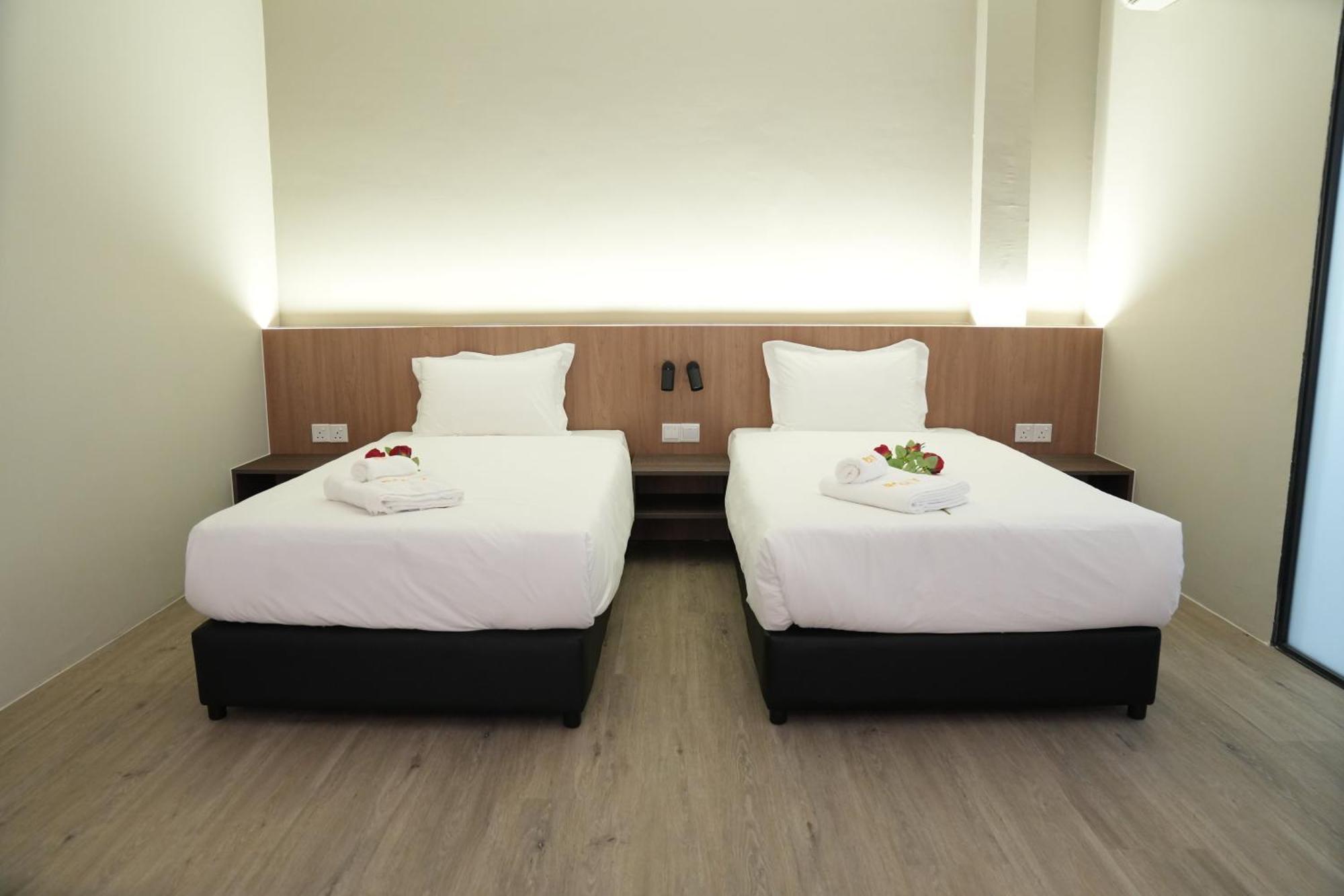 Roxy Hotel Aiman Kuching Kültér fotó
