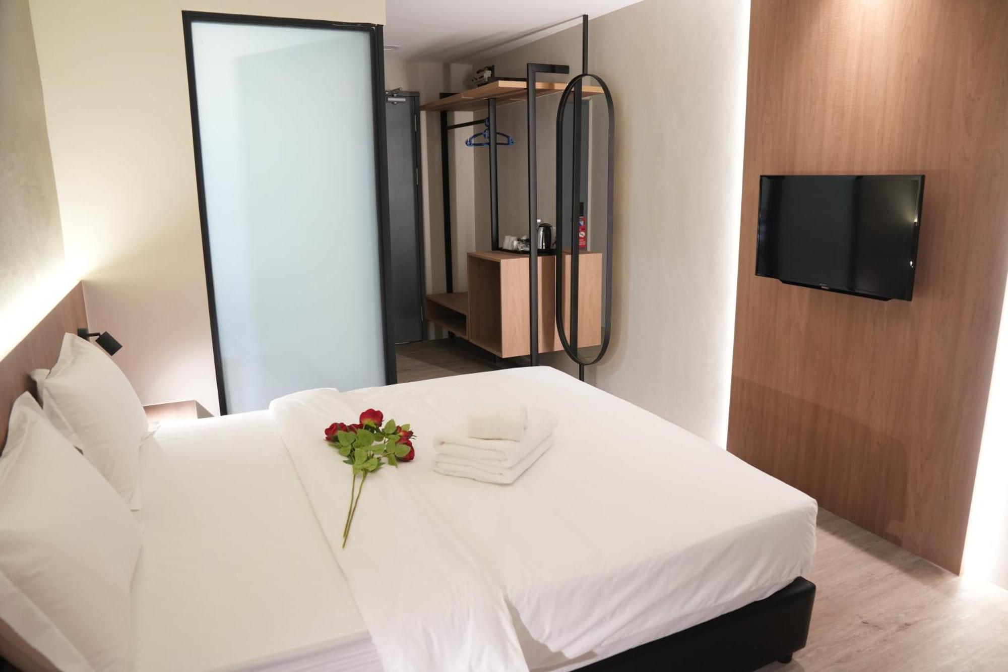Roxy Hotel Aiman Kuching Kültér fotó