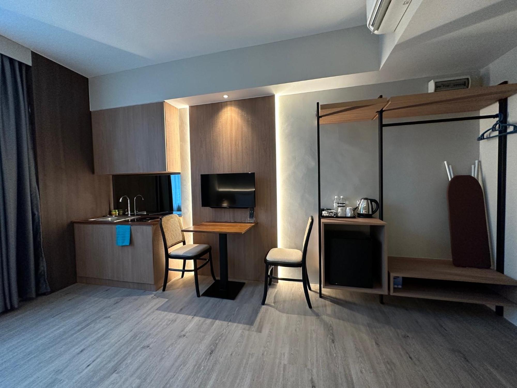 Roxy Hotel Aiman Kuching Kültér fotó